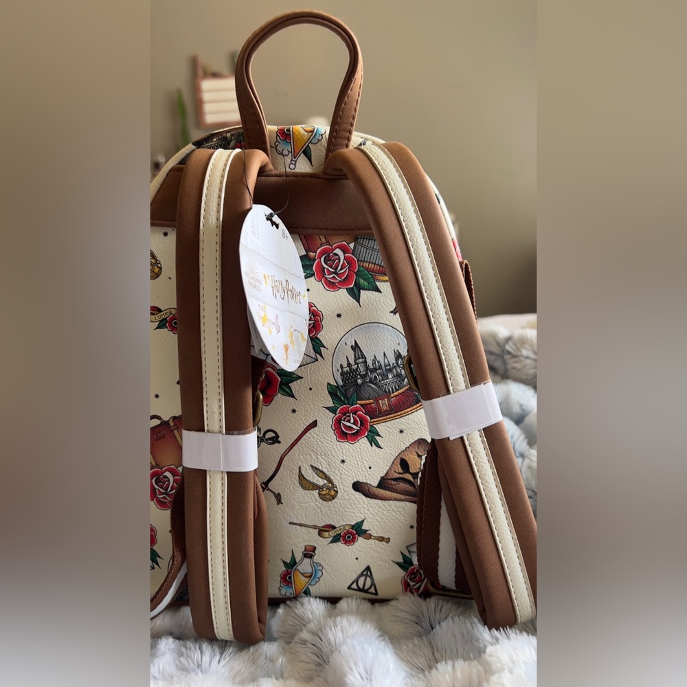 NWT Loungefly Harry Potter Magical Backpack - Picture 3 of 11